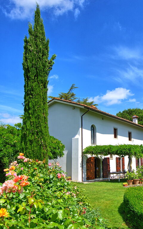 Villa Mami: Eksteriør, Hage, Sommer, Utendørs