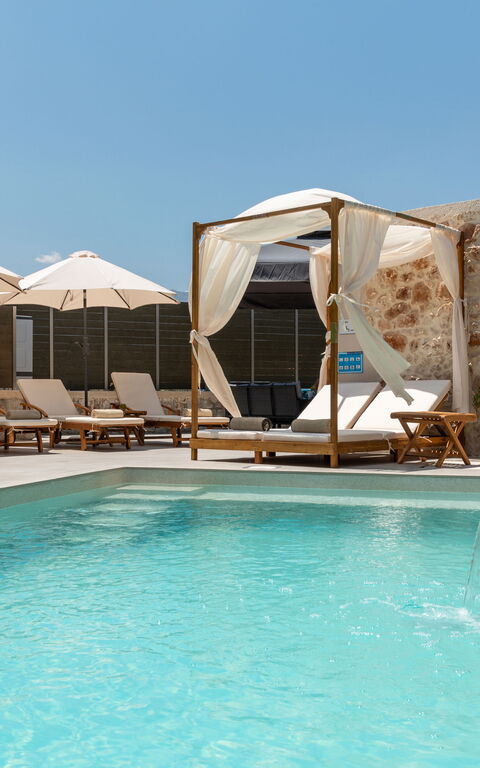 Villa Paul: basseng, Eksteriør, Utendørs