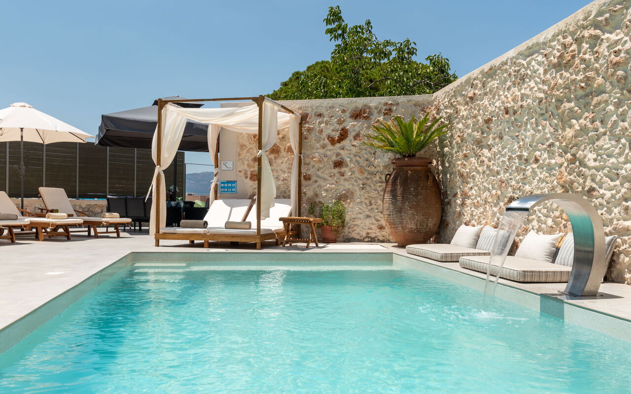 Villa Paul: basseng, Eksteriør, Utendørs