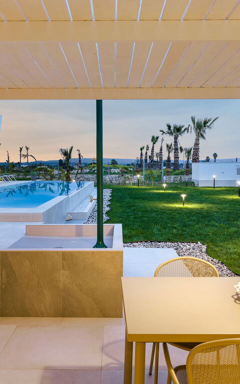 Villa Paradisus: Balkong / terrasse / uteplass, Eksteriør, Hage, Utendørs