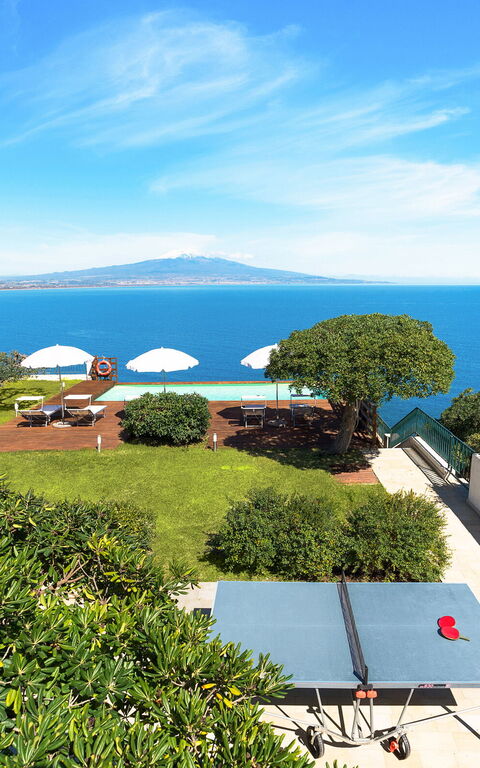 Villa Coralia: Eksteriør, Hage, Utendørs, Visningar