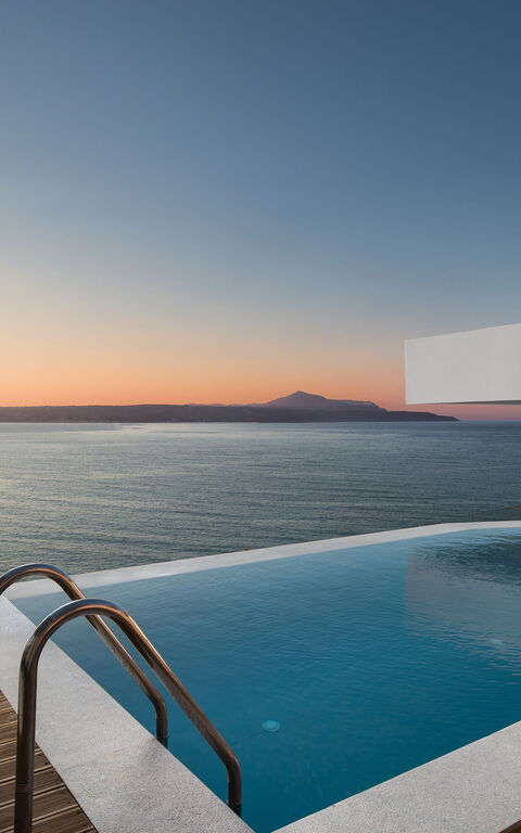 Villa Sapphire: basseng, Utendørs, Visningar