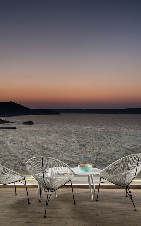 Villa Sapphire: Utendørs, Visningar