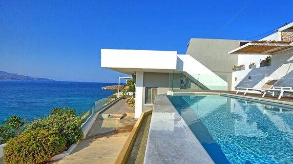 Villa Sapphire: basseng, Utendørs, Visningar