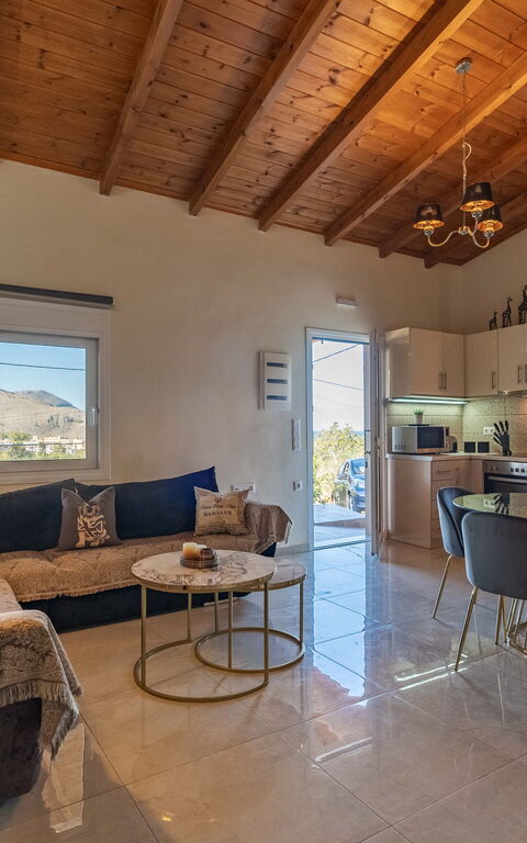 Villa Rose: Kjøkken, Stue