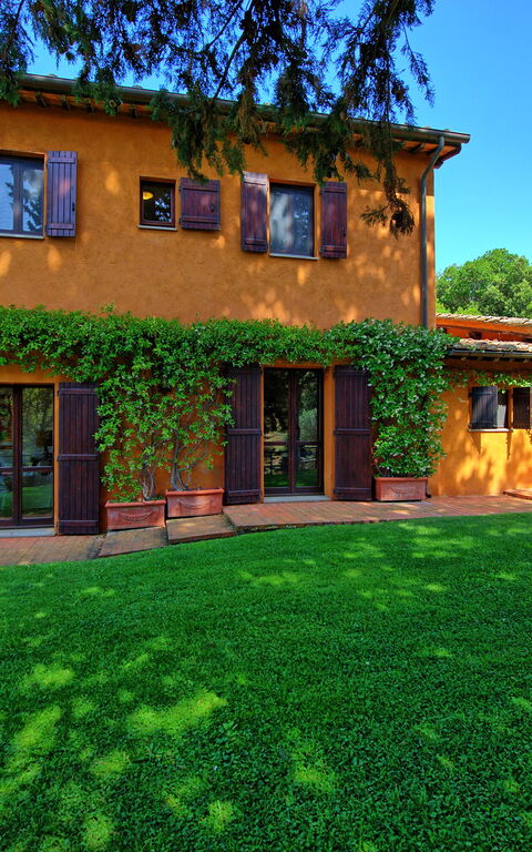 Casale Argentario: Hage, Utendørs