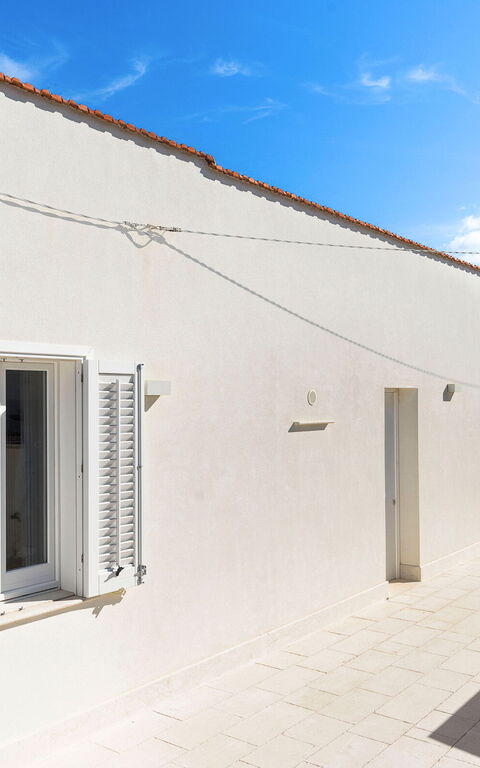 La Siesta: Eksteriør, Utendørs