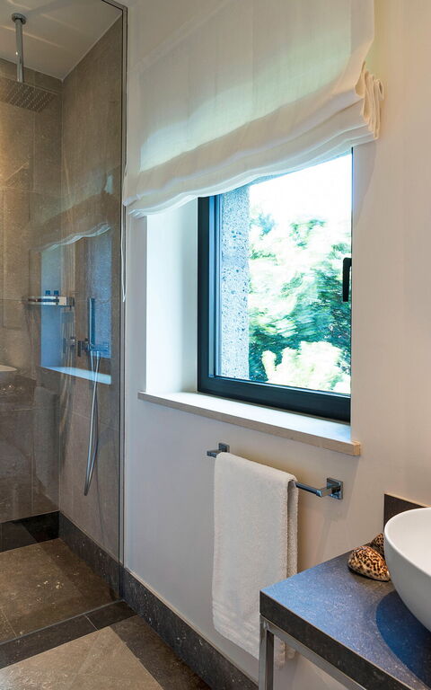 Villa Acqua Marina: Baderom