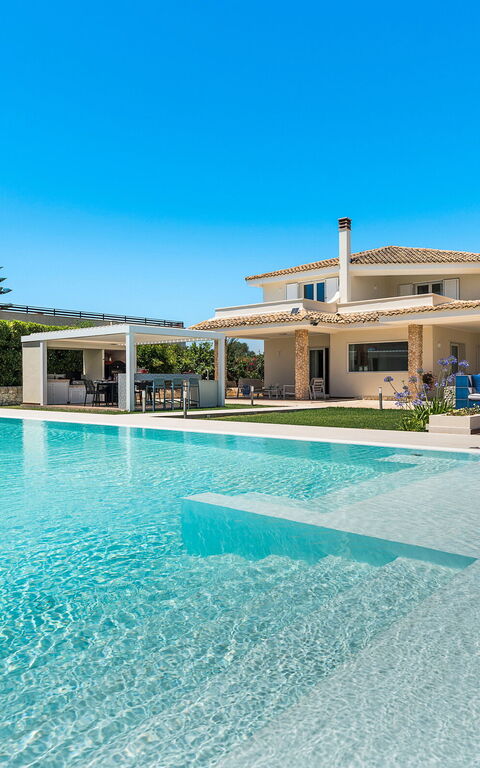 Villa Dilecta: basseng, Eksteriør, Utendørs