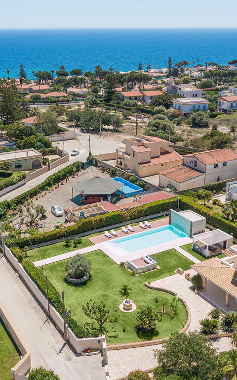 Villa Dilecta: basseng, Visningar