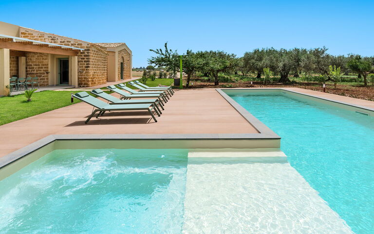 Villa Cavalè: basseng, Eksteriør, Utendørs