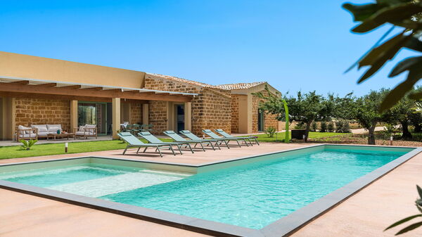 Villa Cavalè: basseng, Eksteriør, Utendørs