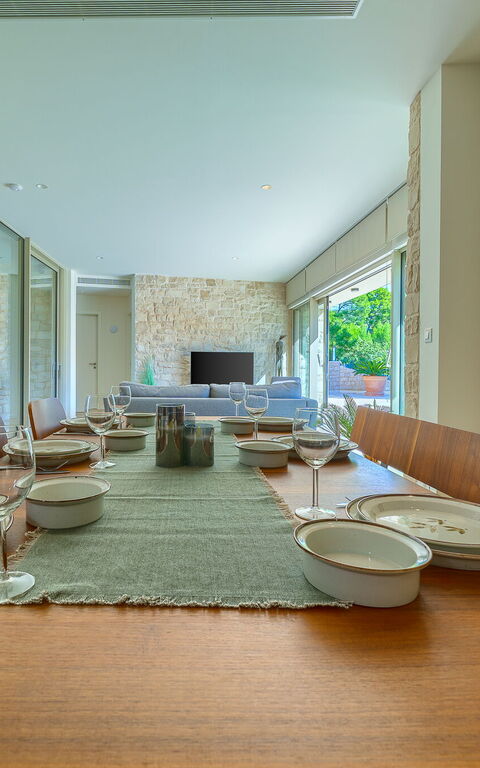 Villa Pine Haven: Lunsjrom