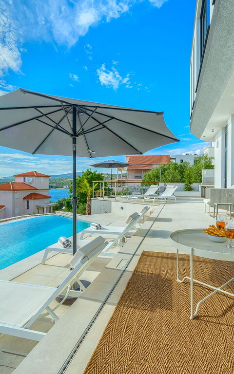 Villa Allina: basseng, Eksteriør, Utendørs, Visningar