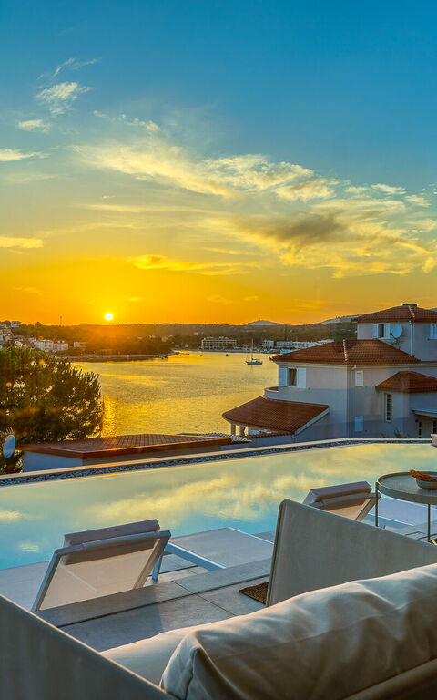 Villa Allina: basseng, Eksteriør, Utendørs, Visningar