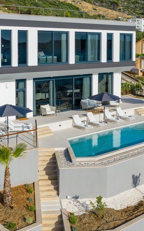 Villa Allina: basseng, Visningar