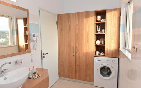 Feriebolig Christianna Apartments 1: Baderom