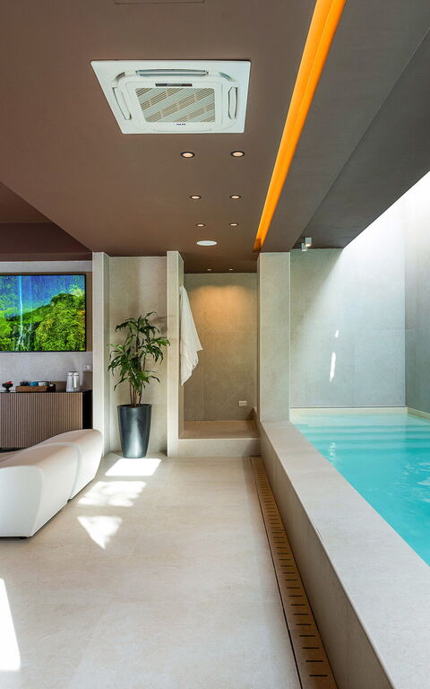 Villa Castalia: basseng, boblebad, Velferd