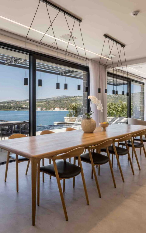 Villa Olive Vista 1: Lunsjrom