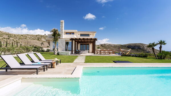 Villa Erakle: basseng, Eksteriør, Hage, Utendørs