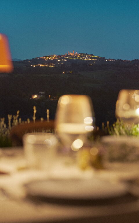 Villa Elmi: Balkong / terrasse / uteplass, Eksteriør, Utendørs, Visningar