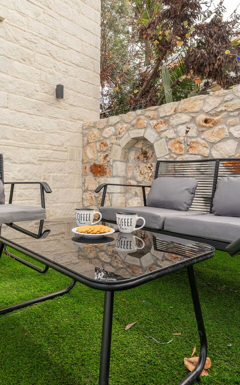 Villa Blini: Eksteriør, Hage, Utendørs