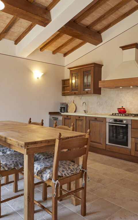 Villa Vigneto: Kjøkken, Lunsjrom