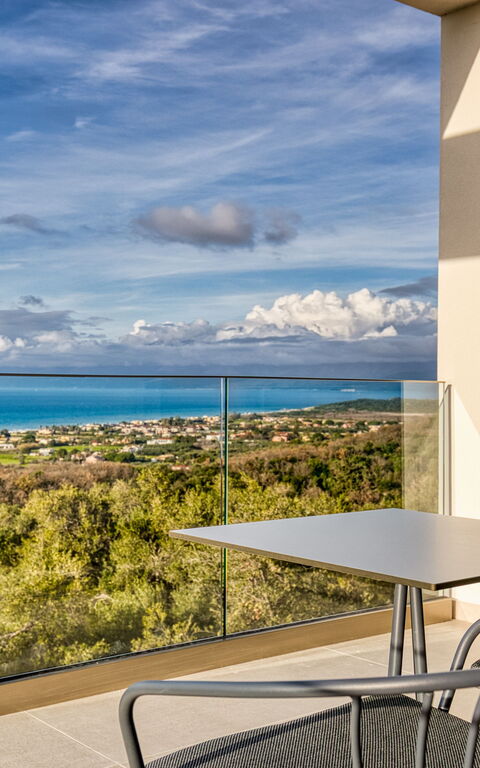 Villa Dominante: Balkong / terrasse / uteplass, Eksteriør, Utendørs, Visningar