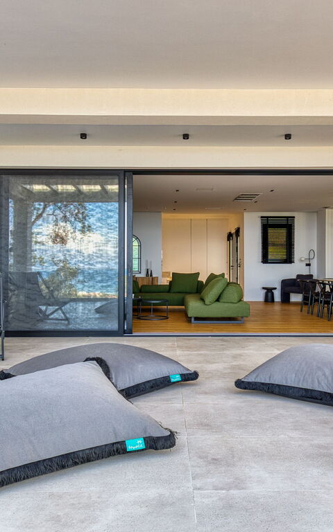 Villa Dominante: Eksteriør, Utendørs