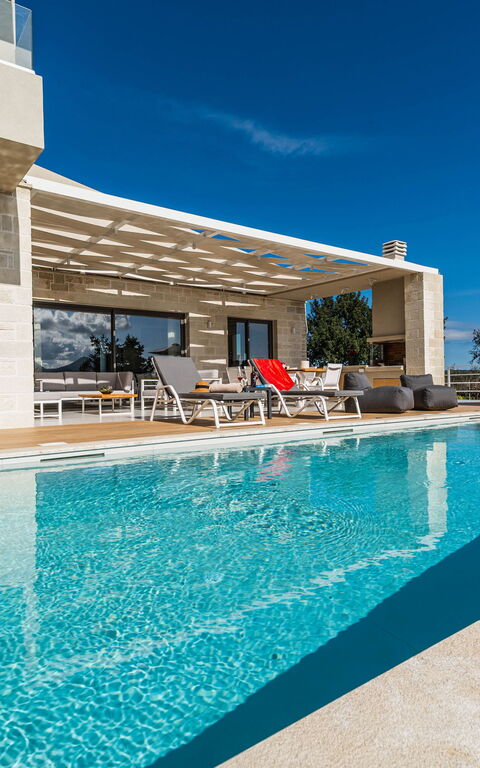 Villa Orientem Bis: basseng, Eksteriør, Hage, Sommer, Utendørs