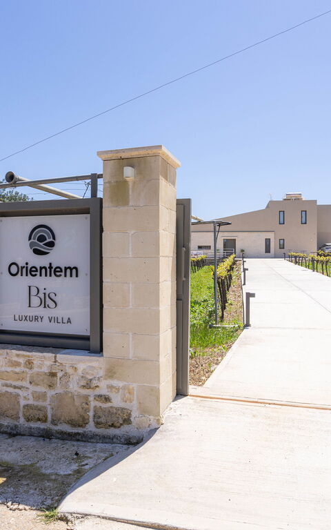 Villa Orientem Bis: Eksteriør, Hovedinngang, Utendørs