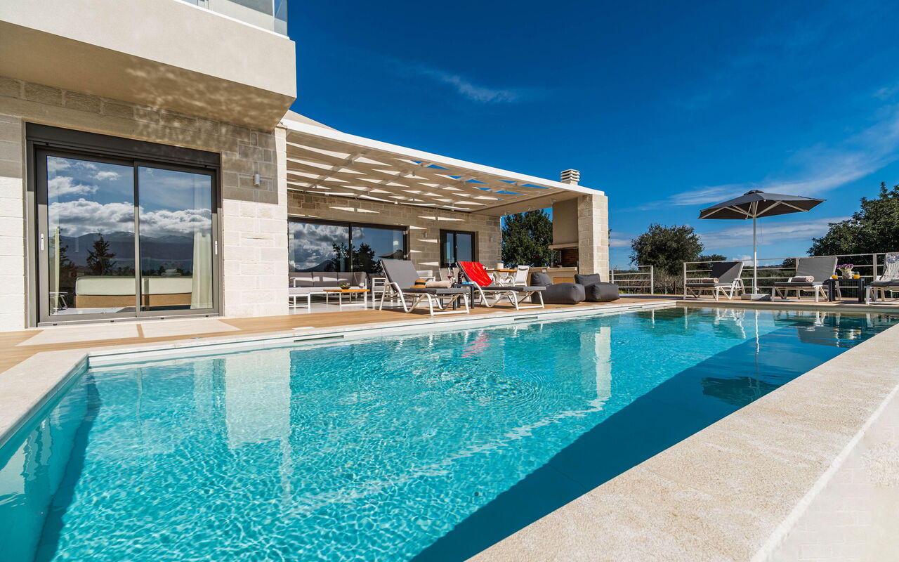 Villa Orientem Bis: basseng, Eksteriør, Hage, Sommer, Utendørs