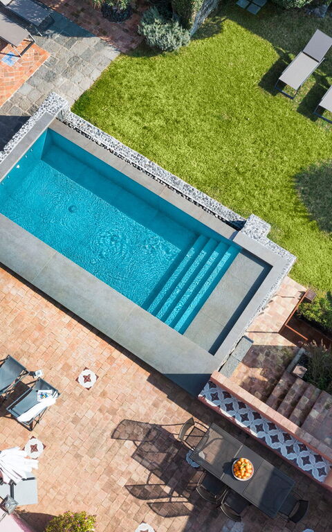 Micanera House: basseng, Eksteriør, Hage, Utendørs