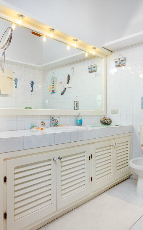 Villa Silenis: Baderom