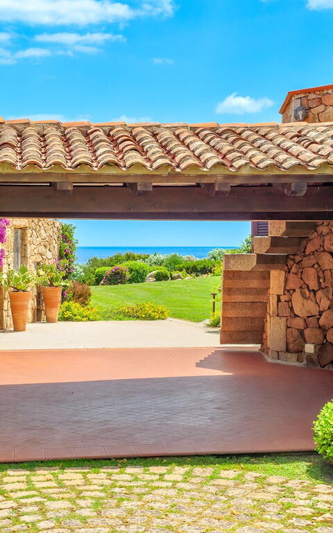 Villa Silenis: Eksteriør, Utendørs