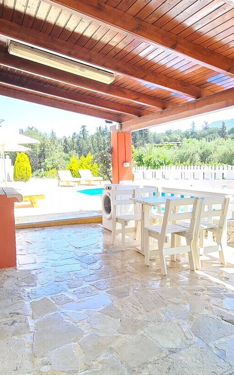 Villa Nikolas: Balkong / terrasse / uteplass, Eksteriør