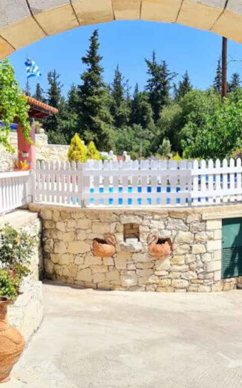 Villa Nikolas: Eksteriør