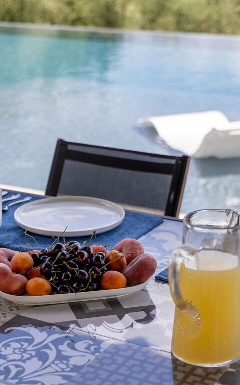 Villa Silvia: basseng, Mat