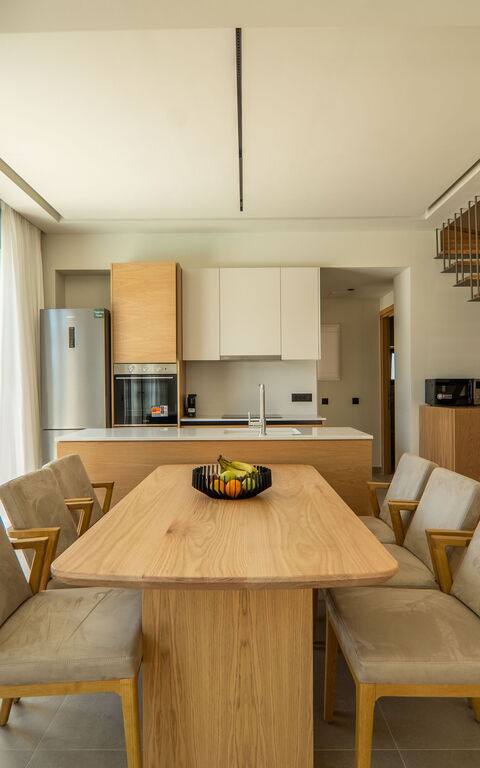 Villa Zen Aphrodite: Kjøkken, Lunsjrom