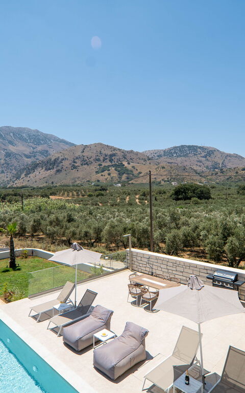 Villa Zen Aphrodite: Eksteriør, Hage, Utendørs