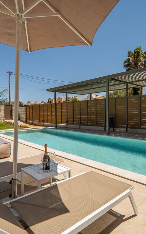 Villa Zen Hera: basseng, Eksteriør, Utendørs