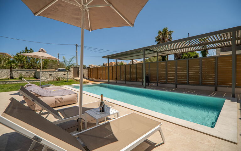 Villa Zen Hera: basseng, Eksteriør, Utendørs