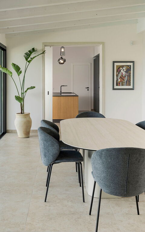 Netina Domus: Lunsjrom