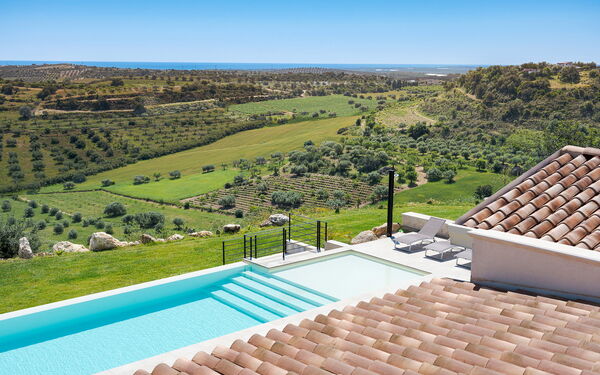 Netina Domus: basseng, Hage, Utendørs, Visningar