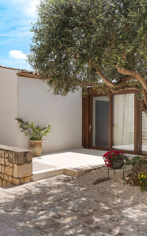 Corte Antigua: Eksteriør, Utendørs