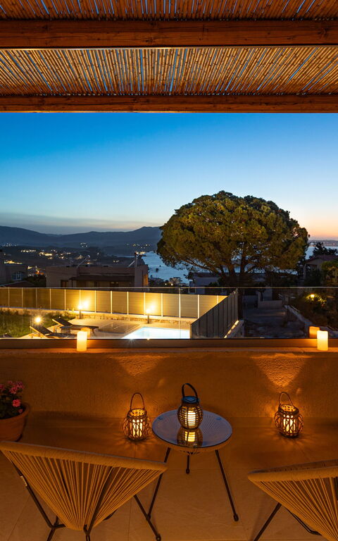 Villa Platon: Balkong / terrasse / uteplass, Eksteriør, Utendørs