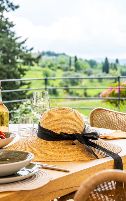 Villa Tenuta Casenuove: Balkong / terrasse / uteplass, Eksteriør, Utendørs, Visningar