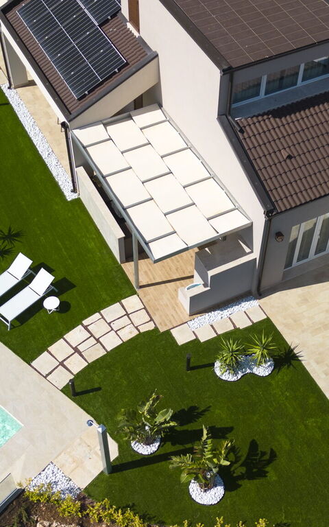 Villa Aversa: Balkong / terrasse / uteplass, basseng, Eksteriør, Hage, Utendørs