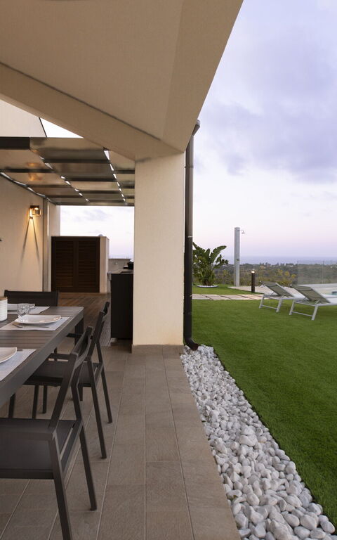 Villa Aversa: Balkong / terrasse / uteplass, Eksteriør, Hage, Utendørs, Visningar