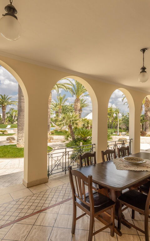 Villa Oasi Di Pace: Balkong / terrasse / uteplass, Eksteriør, Utendørs